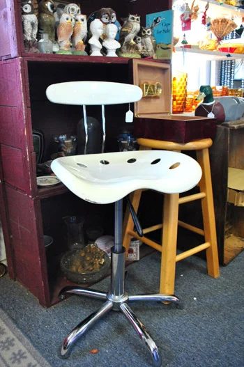 Thrifting In The Outer Banks: a house log