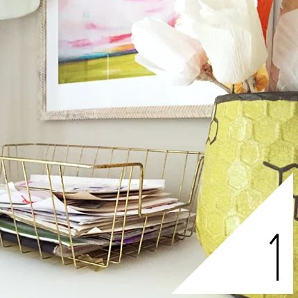 #1: What Rich People Have In Their Houses: a house log
