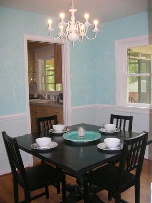 Adding A Daybed To The Guest Room: a house log