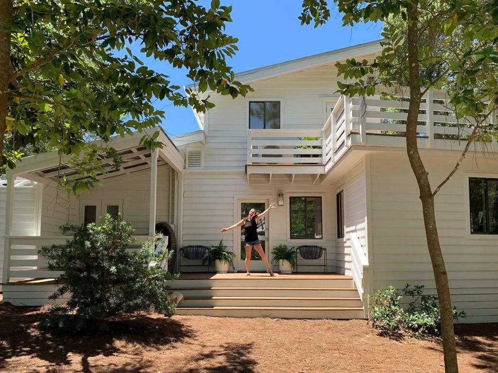 A record of Smaller Home’s Exterior Makeover