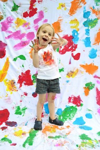 Having Lively Painting Fabric