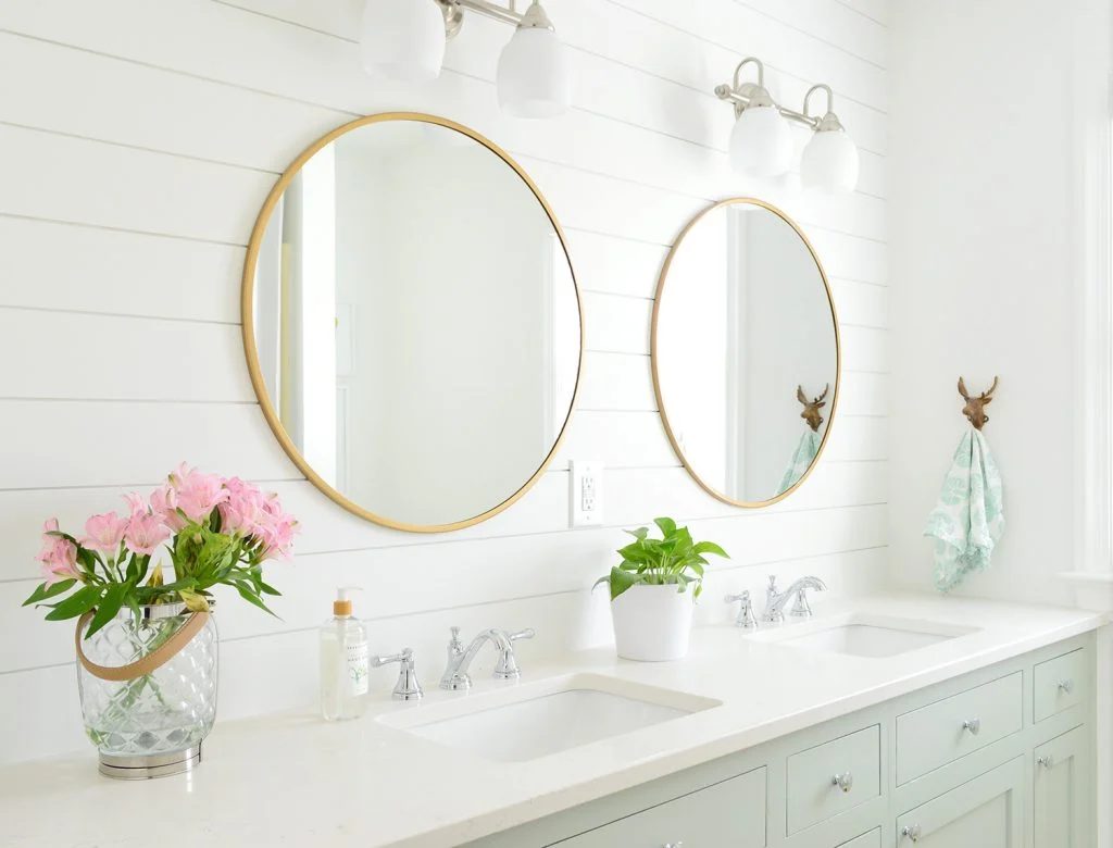 Swift Demo-Free Bathroom Makeover