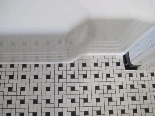 Get Clean Caulk Lines Every Time, step by step