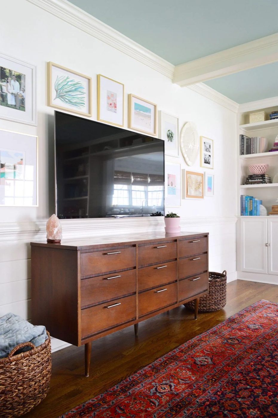 Hang Frames Around A TV, step by step