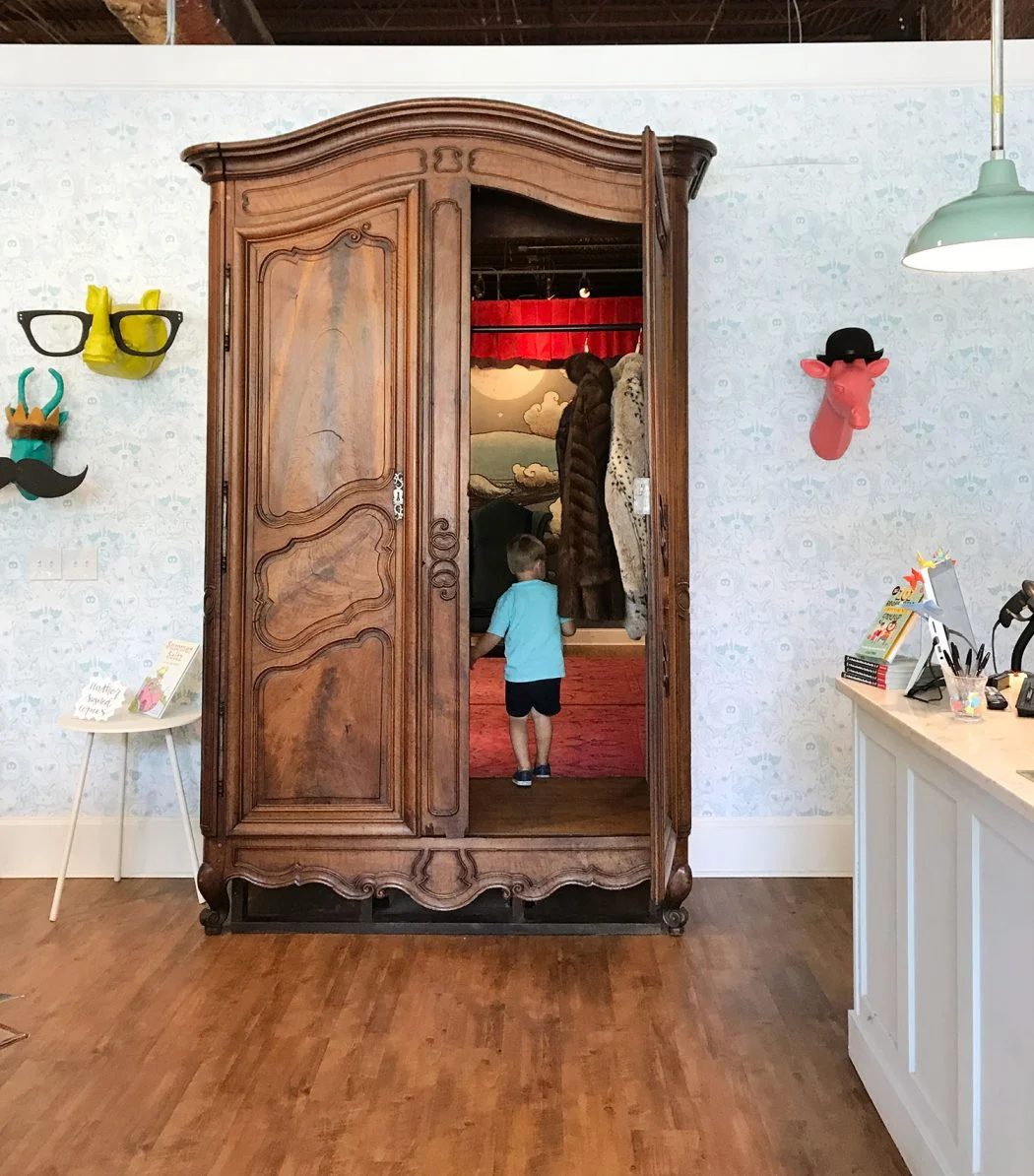 Kids Room Ideas From The Cutest Kids Bookstore Ever: a house log