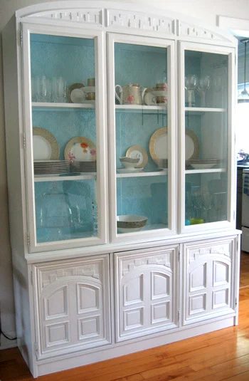 Paint An Old China Cabinet, step by step