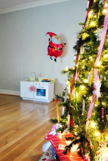 Christmas Gift Ideas Meant for Husbands, Wives, & Kids