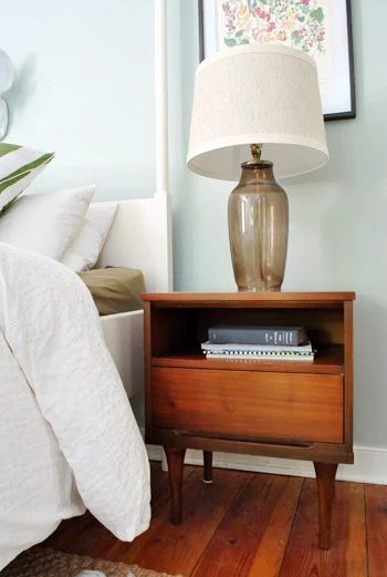 Small And Plain Bedroom Updates