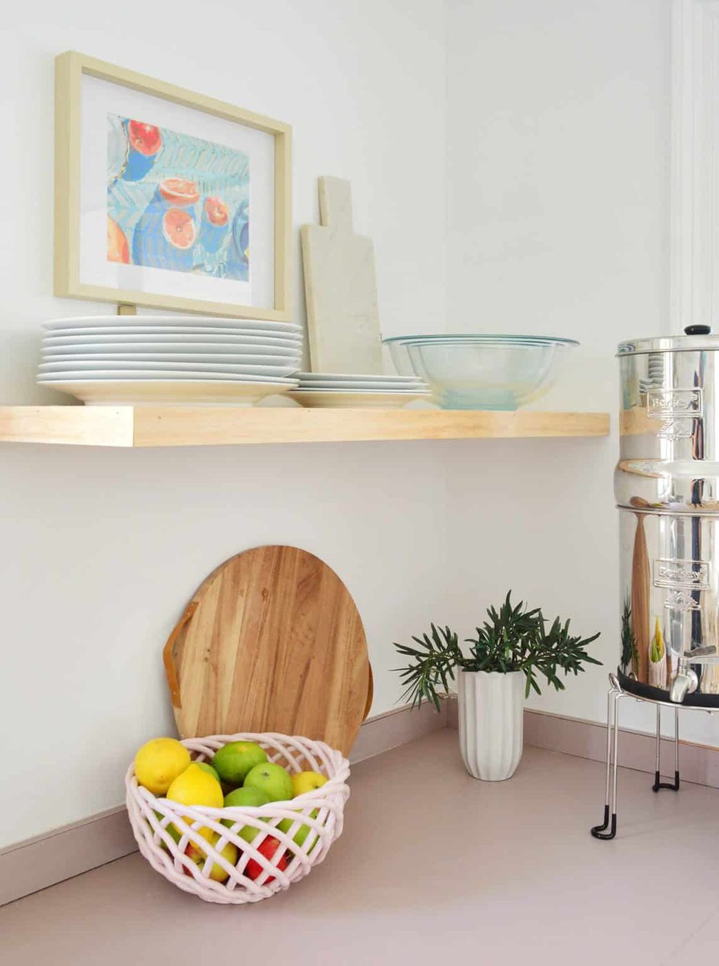 Plain Hands-on Floating Shelf In Ktichen With Plates