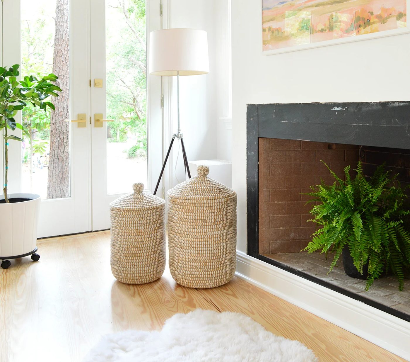 Refinishing Pine Floors Meant for A Beachy Look
