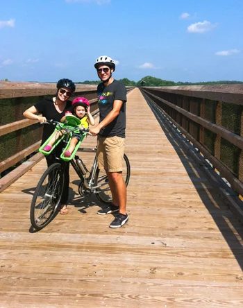 Window Shopping: High Bridges & Green Fronts: a house log