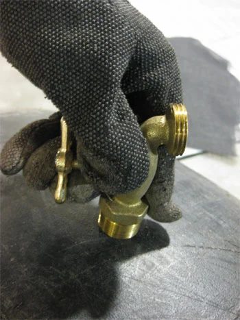 howtorainbarrelthreadfaucet