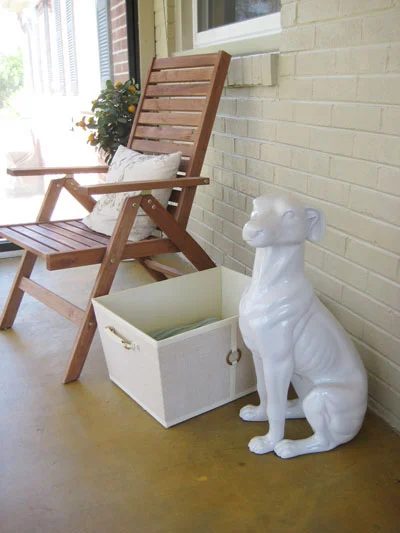 The Ceramic Animal Club: a house log