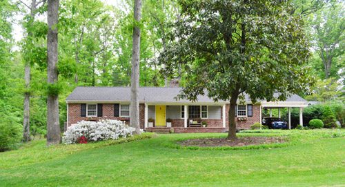 A Full Rundown Of Home Makeover Projects & Links: a house log