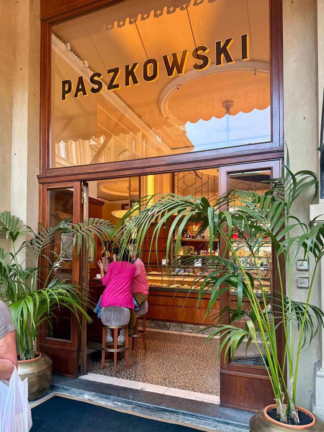 Pasckowski Restaurant in Florence Italy