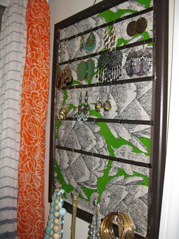 Make A Jewelry Organizer With A Cork Board, step by step