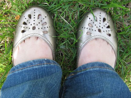 In My Shoes: a house log