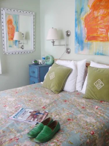 A Charming Brick Home Tour In Richmond VA: a house log