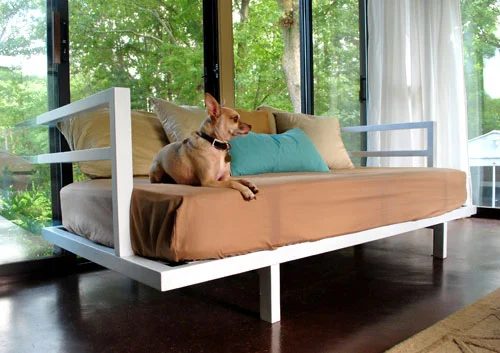 Prime And Paint A Daybed, step by step