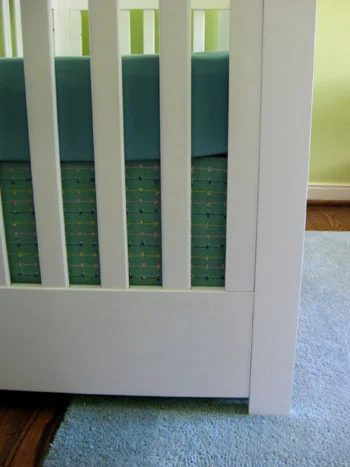 Make A No Sew Crib Skirt, step by step