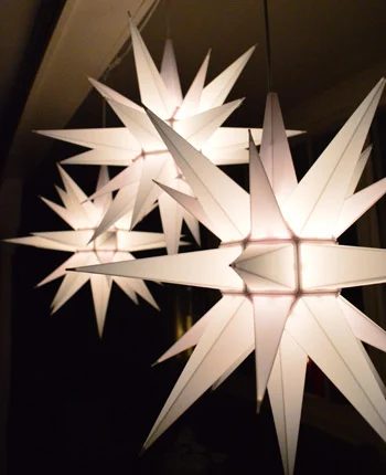 Decorating Alongside Christmas Lights & A Teacher Gift Idea