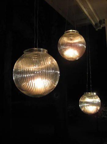 glass-porch-lanterns-glowing-at-night-hands-on-how-to1