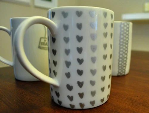 Using A Silver Sharpie To Decorate Mugs: a house log