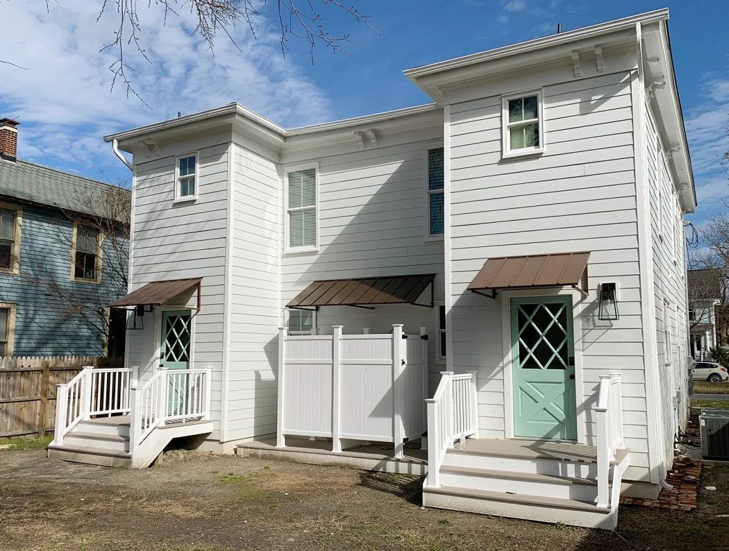 A record of Duplex Airbnb’s Backyard Makeover