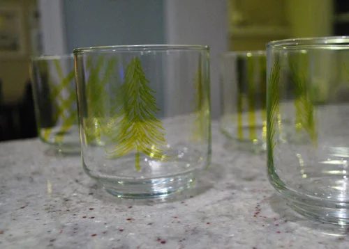 Use A Paint Pen On Drinking Glasses, step by step