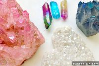 Aura Quartz Crystal Meaning, Properties & Healing Uses
