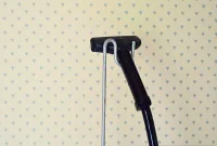 How to Remove Wallpaper Without Damage: A Step-by-Step Guide