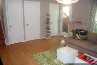 Family Room Makeover: Transform with a Green Rug and Cozy Accents