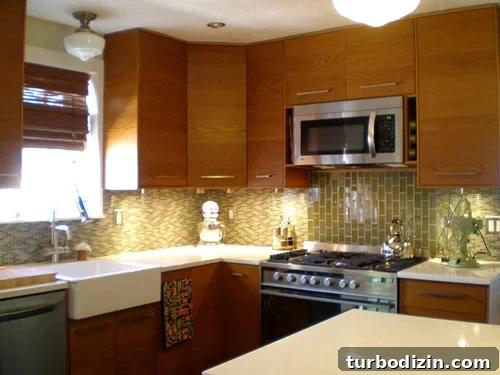 featured 22099