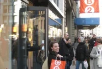 City Slickers: Urban Living Tips and City Survival Guide