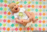Halfway Through Our Weekly Baby Photo Project: Week 26 Update