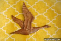 Antique Wood Duck Wall Mounts: Vintage Décor Ideas