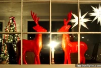 Christmas Exterior House Decorating Ideas: Stylish Outdoor Displays