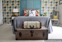 How to Paint a Multi-Color Houndstooth Accent Wall in Your Bedroom
