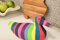 How to Paint a Vintage Thrift Store Wood Duck for Beginners