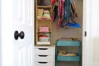 Organize Your Craft Closet: Smart Storage Tips and Layout Ideas