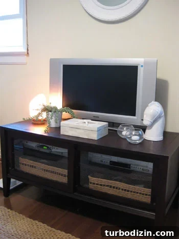 tv-stand-cabinet-media-stand-accessorized-accessories-1 tv-stand-cabinet-media-stand-accessorized-accessories-1