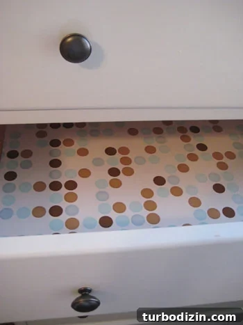 How to Repaint a Dresser and Line Drawers with Contact Paper 4 img_3918