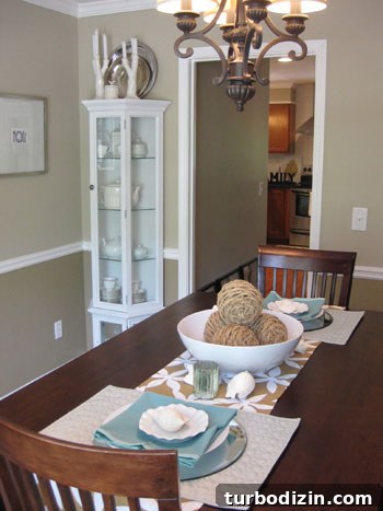 dining-room-hutch-china