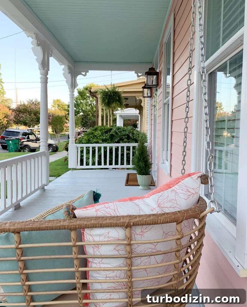 Top 12 Haint Blue Paint Colors for Southern Porches 4 img 113808 3