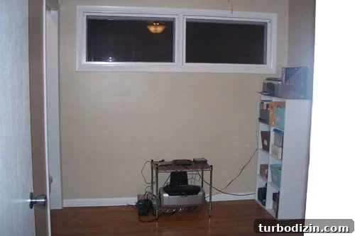 Home Office Makeover: Maximize Space with Closet Storage 2 office-main
