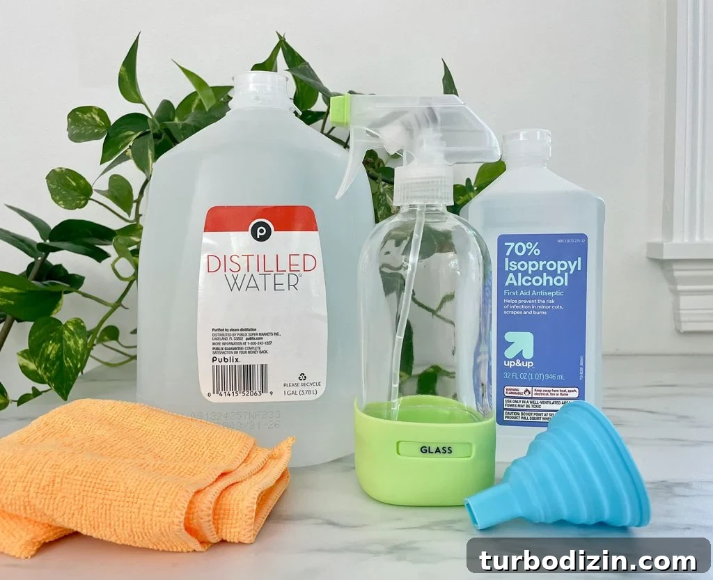 Homemade Window Cleaner Recipe for Streak-Free Glass 3 Ingredients To Make Easy Homemade Glass Cleaner Distilled Water Isopropyl Rubbing Alcohol