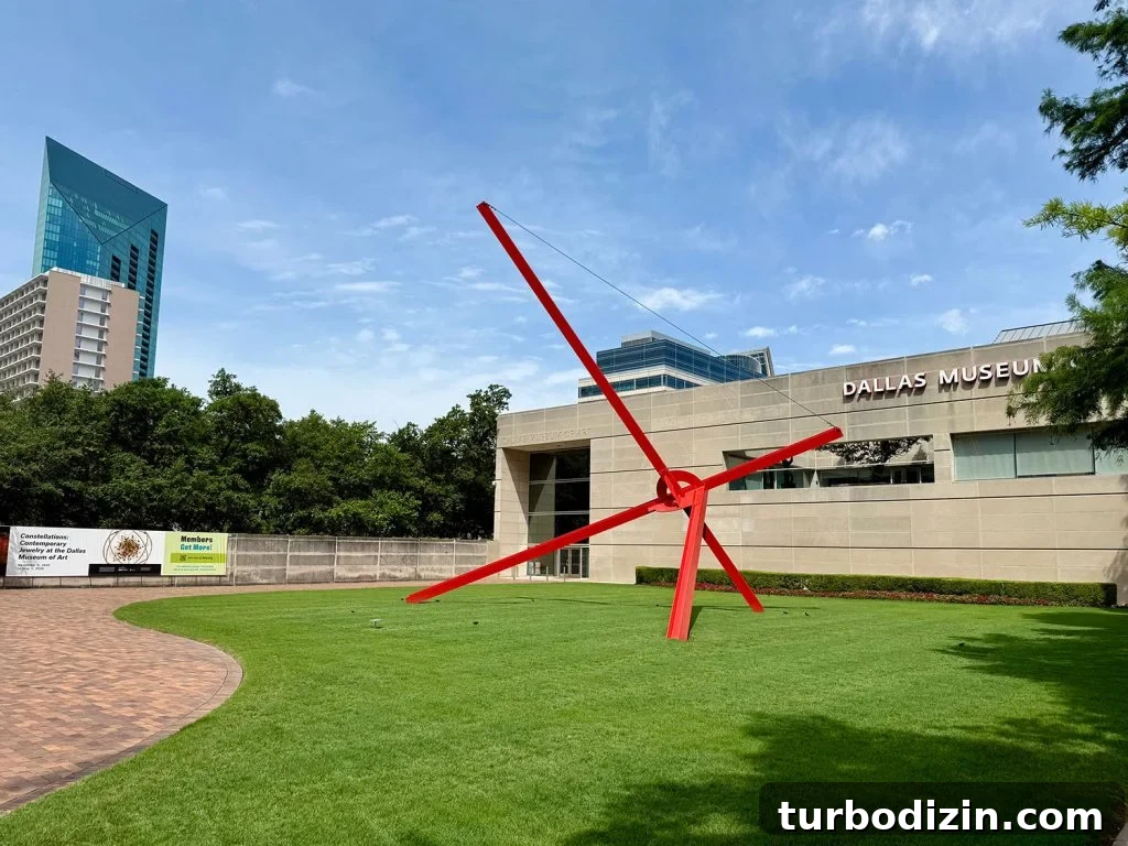 5 Family Favorites From Our Dallas, Texas Vacation 3 Dallas Museum of Art Exterior in Dallas Texas