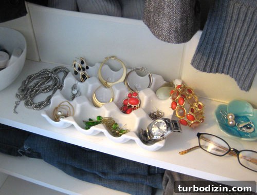 Inside Our Closet: A Step-by-Step Organization Tour 2 ceramic-egg-crate-carton-jewelry-storage-jewelry-box-2