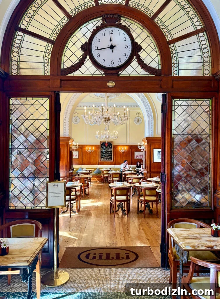 Girls' Weekend in Italy: Top Tips and Itinerary for a Memorable Trip 17 Entrance to Gilli Caffe in Florence Italy