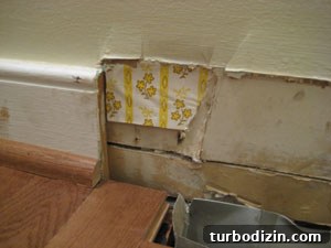 Old-School Style Guide: Classic Tips and Timeless Tricks 4 Wallpaper behind heating vent